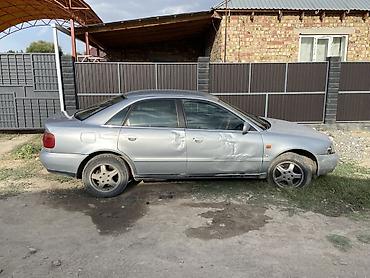 боковая: Audi A4: 1997 г., 1.8 л, Автомат, Бензин, Седан — 3
