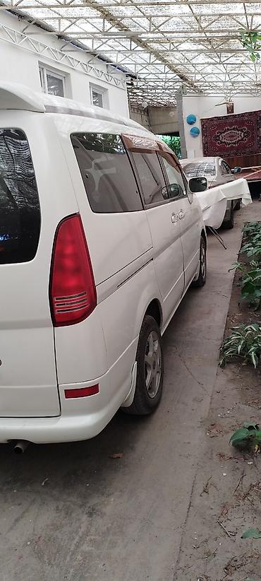 Nissan: Nissan Serena: 2001 г., 2 л, Вариатор, Бензин, Минивэн — 4