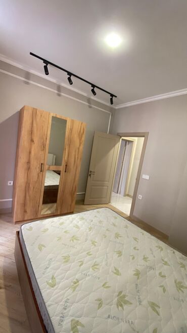 sumqayit kiraye evler 13 mkr: 📍 Dərnəgül metrosunun üstü — həmçinin Azadlıq, Nərimanov və Gənclik