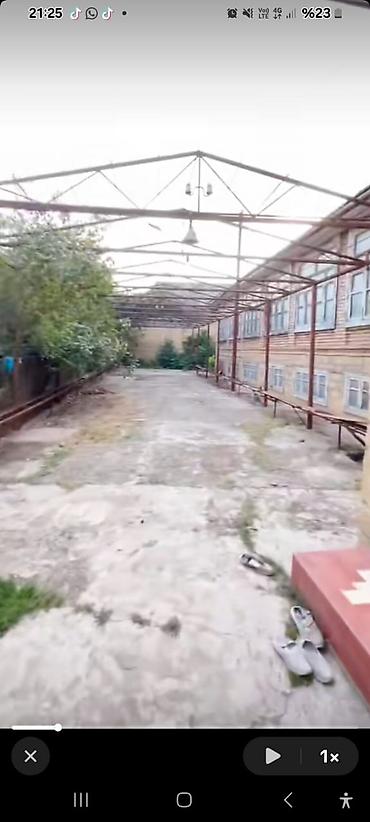 ev alqi satqi kiraye: Satılır: həyətli, geniş sahəli yaşayış evi 4otaqlı 196kvadrat kupçalı — 9