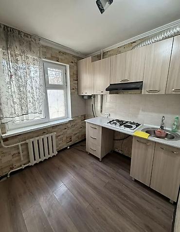 Продажа квартир: 1 комната, 32 м², 104 серия, 1 этаж, Косметический ремонт — 11