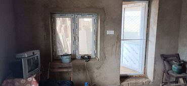 Həyət evləri və villaların satışı: Türkan qəs. 2 otaqlı, 50 kv. m, Təmirsiz — 8