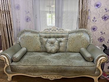 divan kruqlu: Klassik üslubda 3-lü dəst: 1 divan + 2 kreslo - Rəng: açıq — 1
