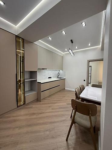 3 комнатный квартира: 3 комнаты, 88 м², 12 мкр Элитка, 8 этаж, Свежий ремонт — 1