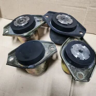 gume za kombi 225 65 r16c: Gumenometalnihnosa?amotoraHitachirovokopa?Nosa?amotoraHitachi,Kubota,Y