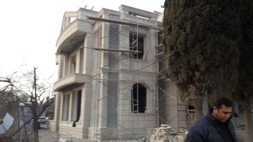 Tikinti işləri: 📌 Xidmətlərimiz 🛠Tikinti və Təmir: ▪ Mənzillərin təmiri ▪ Həyət evləri — 10