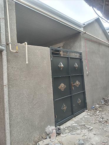 qurtulus 93 evler: Kənd Xırdalanda məcidin və 4 nömrəli məktəbin yanında 9 ədəd kupcalı — 1