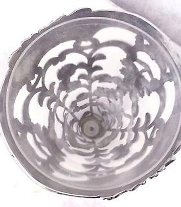 güldanda gül: Güldan melxiordur - gümüş suyuna salınıb. ( Silver plated vase) 30 il — 4