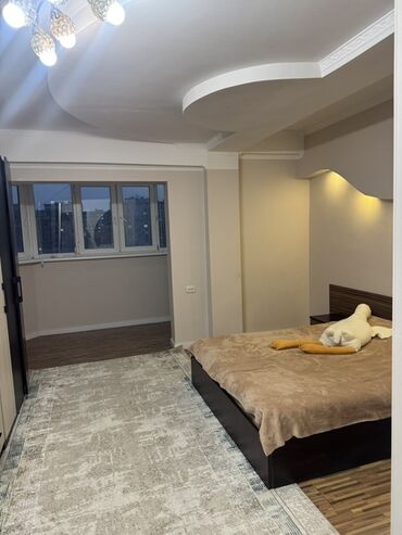 Кухонные гарнитуры: Кухонный гарнитур, цвет - Белый, ДСП — 24