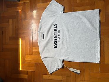 pull and bear duksevi: ESSENTIALS Fear of God majica kratkih rukava - Model: ESSENTIALS by — 5