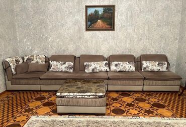 xacmaz divan: Divan