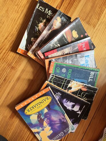книги журналы cd dvd: Книги Разные от 1-3-7 манат ( у некоторых обложки размятые но внутри