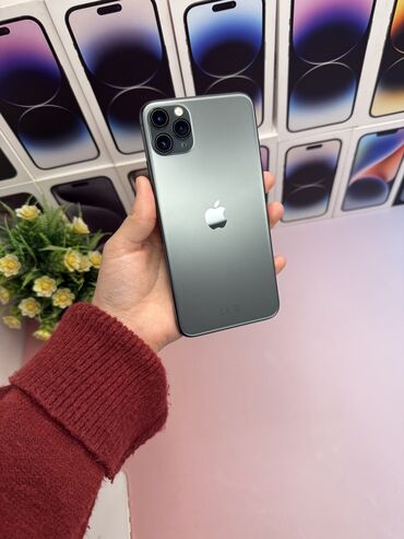 Apple iPhone: IPhone 11 Pro Max, Б/у, 256 ГБ, Зеленый, Зарядное устройство, Защитное стекло, Чехол, В рассрочку, 91 %