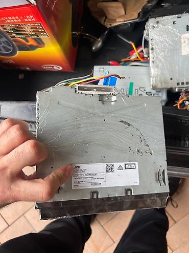 мерс 124 3 2: Магнитола JVC оригинал usb aux cd — 2