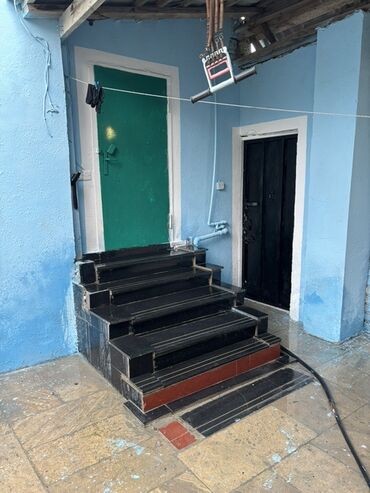 Həyət evləri və villaların satışı: 5 otaqlı, 170 kv. m, Kredit yoxdur, Orta təmir — 3