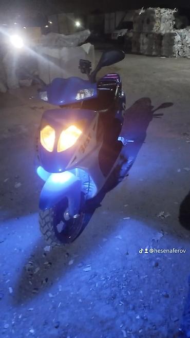 lato az: Skuter R9 – şəhər içi gediş-gəliş üçün praktik və qənaətcil model. - — 10