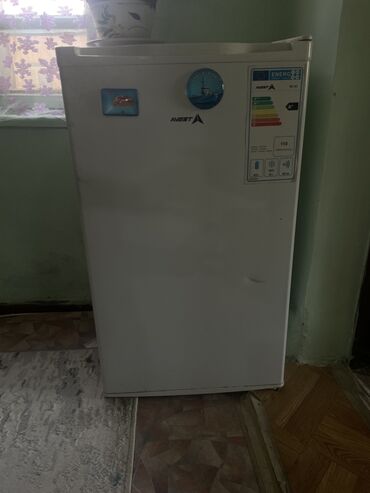 газовый обогреватель бу: Муздаткыч Avest, Колдонулган, Кичи муздаткыч, 60 * 120 *