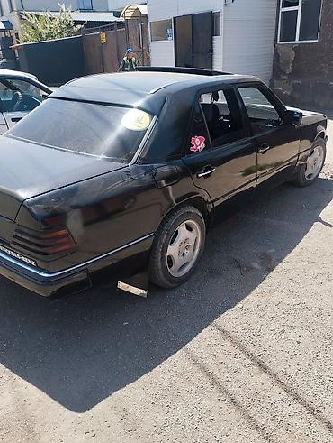 e60 m5: Mercedes-Benz E-Class: 1990 г., Автомат, Седан — 2