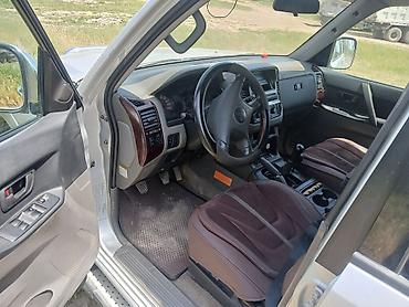 2 8: Mitsubishi Pajero: 2001 г., 3.2 л, Механика, Дизель, Внедорожник — 10