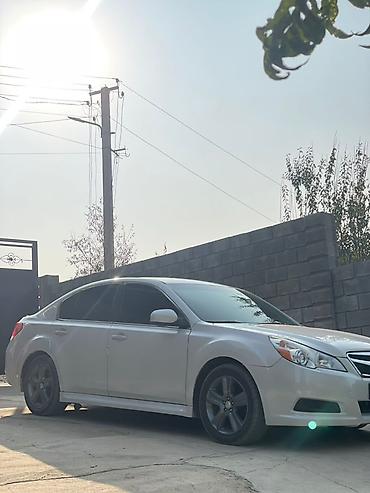Subaru: Subaru Legacy: 2010 г., Седан — 7