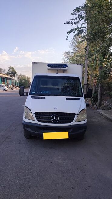 меняю на спринтер холодильник: Жеңил жүк ташуучу унаа, Mercedes-Benz, Стандарт, 3 т
