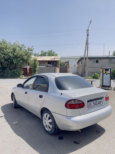 Daewoo: Daewoo Lanos: 1997 г., 1.5 л, Механика, Бензин, Седан