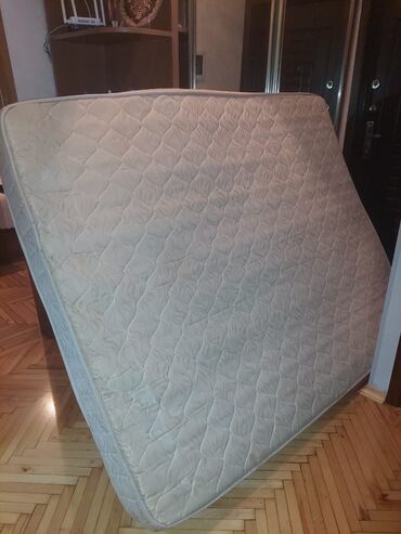 Бочки: 2 nəfərlik matras.təcili evdən çıxmalıdı.qiymət 35 azn