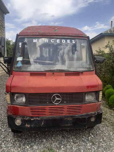 Haima: * Marka: Mercedes * Model: Sərnişin * Rəng: Qırmızı * Ban
