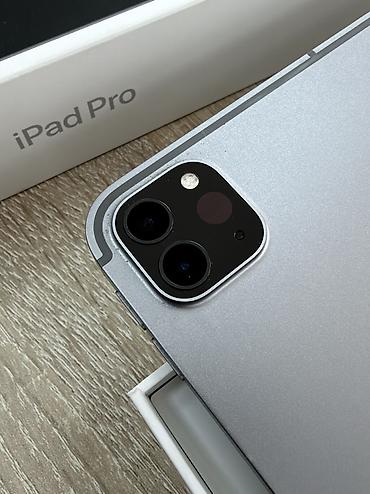 Планшеты: Планшет, Apple, память 512 ГБ, 12" - 13", Wi-Fi, Б/у, Классический цвет - Серый — 3