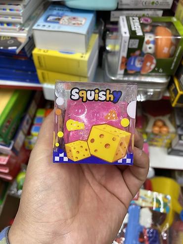 funco pop: Сквиши-антистресс в виде кубика сыра. Яркая мягкая игрушка для сжатия — 1
