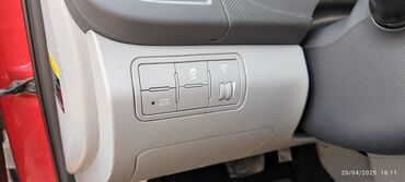 Hyundai: Hyundai Accent: 1.6 l | 2015 il Sedan — 6