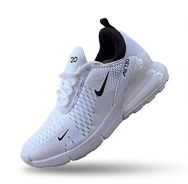 nike structure cena: Sportske patike – bele, niskog profila, sa crnim detaljima i — 1