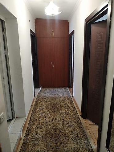 Mənzillər: Salam, Mənzil yeni təmir edilib və 3 ay yaşanılıb. Mənzildə yaşamaq — 6
