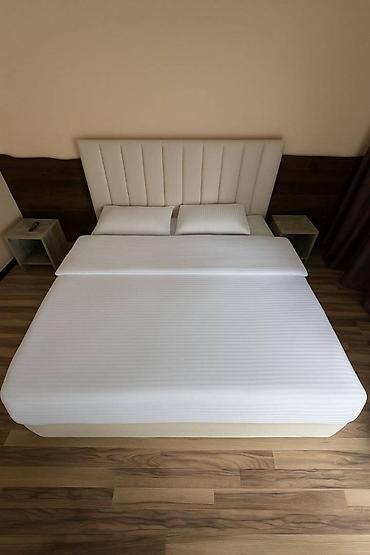 3500: 1 комната, Восток-5 мкр, Душевая кабина, Постельное белье, Бытовая техника — 2