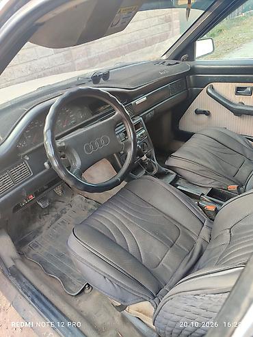 мотор жаз: Audi 100: 1990 г., Кол менен иштөөчү, Бензин, Седан — 4