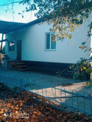 продаю дом военной антоновка: Дом, 95 м², 4 комнаты