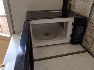 Mikrodalğalı sobalar: Mikrodalğalı soba Alpina, Ayrıca dayanan, Mikrodalğalar ilə, rəng - Qara, İşlənmiş