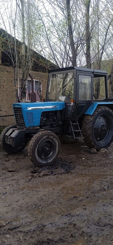 купить трактор мтз в рассрочку: Трактор МТЗ-80 сатылат срочно баасы 350000. Алмашуу жолу бар