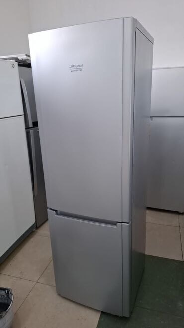 Soyuducular: 2 qapılı Hotpoint Ariston Soyuducu Satılır, rəng - Boz
