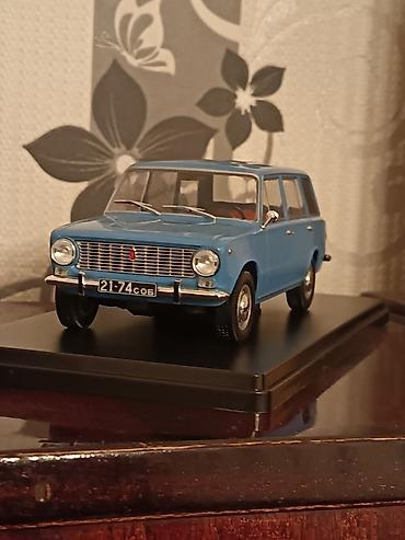 Hachette Vaz 2102 diecast model