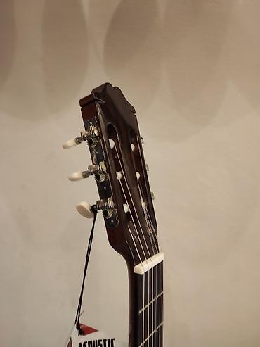 rock gitara: Klassik gitara
Model:Kapok SC168
Üst:Şam ağacı
Çanta hədiyyə
Ölçü:4/4 — 1