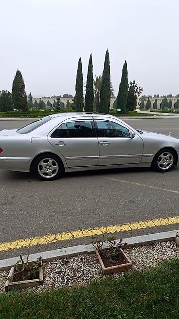 mercedes w210 radiator: Mercedes-Benz E-Class (W210) sedan – gümüşü rəng - Kuzov: 4 qapılı — 2