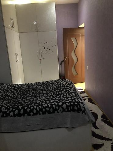 Mənzillər: Bakı, 3 otaqlı, Köhnə tikili, 65 kv. m — 2