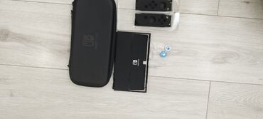 диски для psp: Набор аксессуаров для Nintendo Switch: - Жёсткий чехол‑кейс на молнии