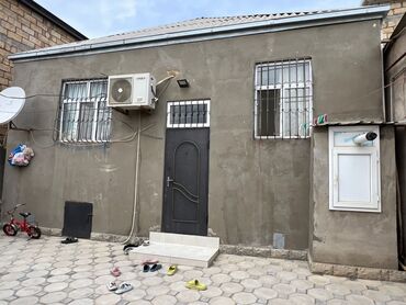 Həyət evləri və villaların satışı: Binəqədi qəs. 3 otaqlı, 150 kv. m, Kredit yoxdur, Yeni təmirli