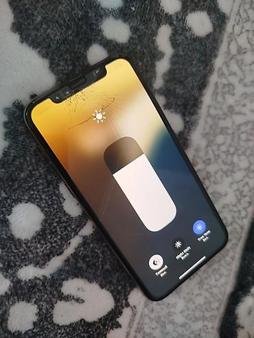 Мобильные телефоны и аксессуары: IPhone 11pro 256гб Фейс тру тон есть ! АКБ 78% держит бодро Минус — 3