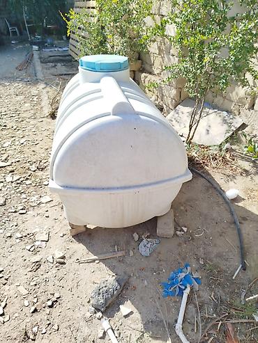 Baklar və çənlər: ANTALYA markalı su çəni - Tutum: 1000 litr (korpus üzərində 1000L — 2