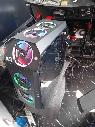 Desktop računari i radne stanice: Pakao Masina-- Kao sto na nalepnici pise SMRT UNUTRA.Znaci sve je — 7