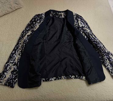 Sakoi: H&M, L, Viskoza — 5