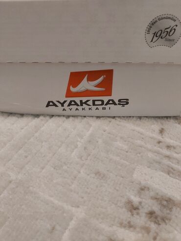 ayaqqabi 41: Ölçü: 41, rəng - Bej, Yeni